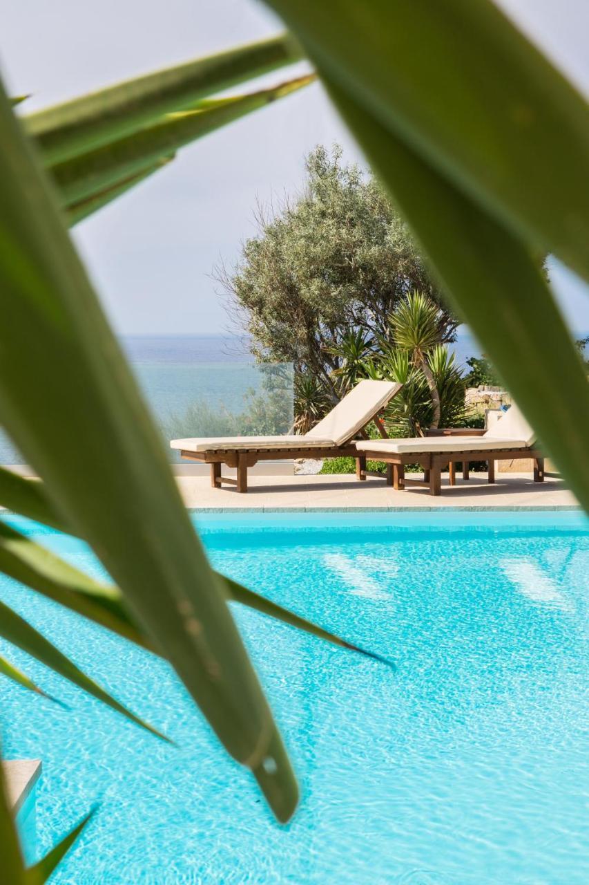 Seabreeze Ios Hotel